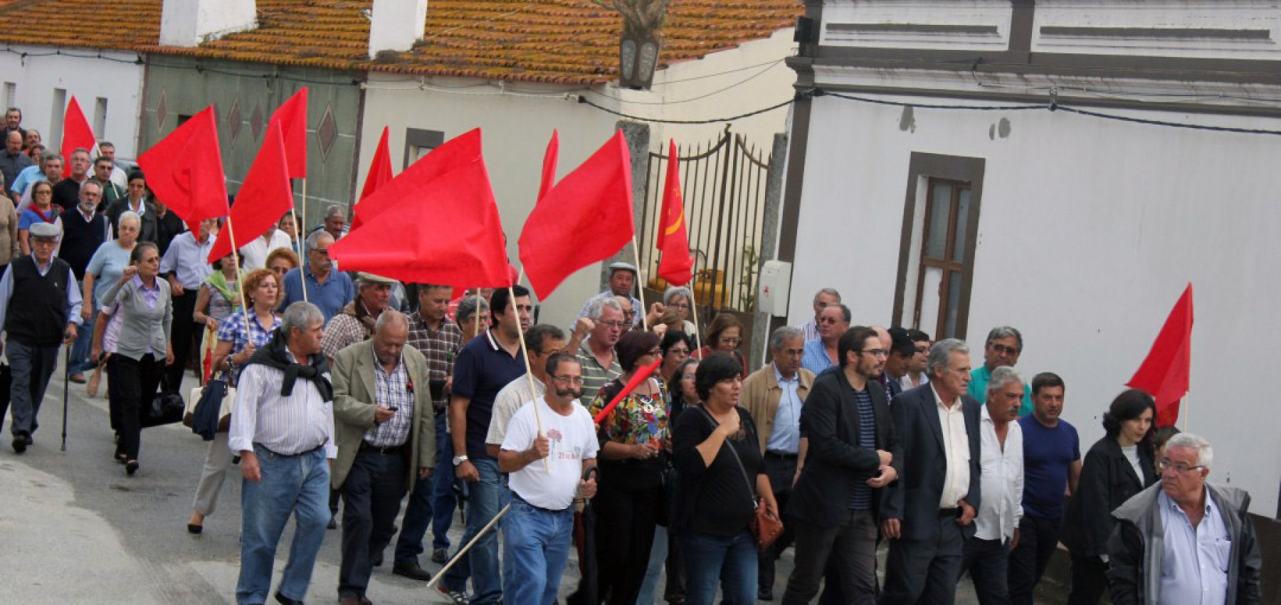 Evocação dos 35 anos do assassinato de Caravela e Casquinha e do ataque à Reforma Agrária