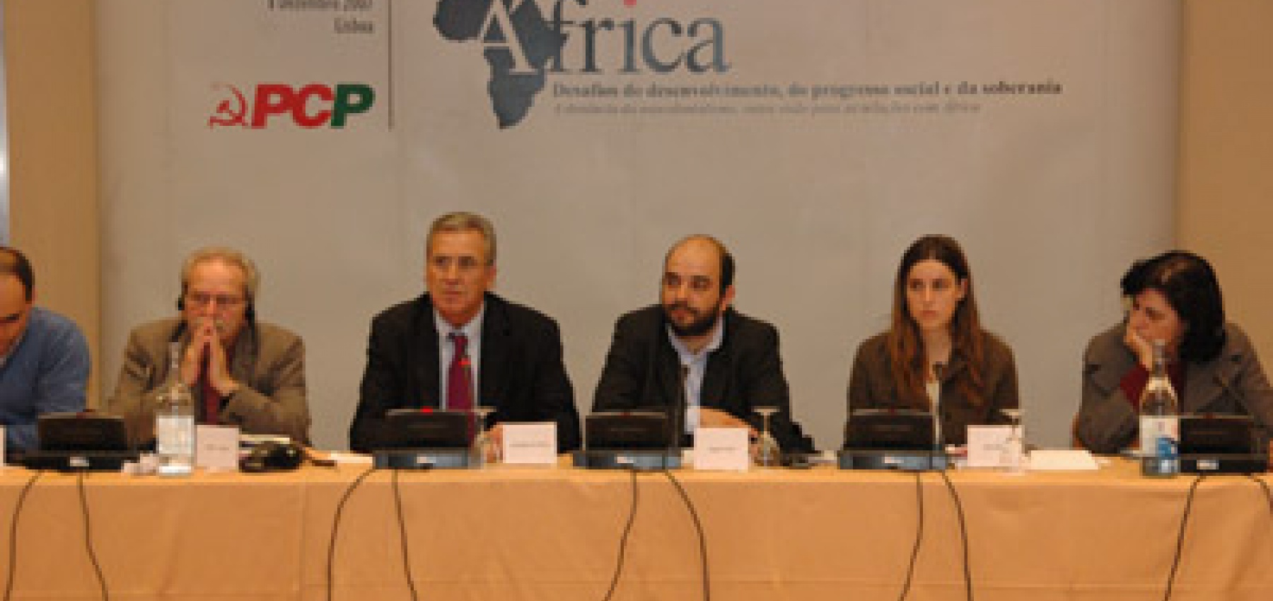 Seminário África, Desafios do desenvolvimento, do progresso social e da soberania. A denúncia do Neocolonialismo, outra visão para as relações com África - 01 de Dezembro de 2007