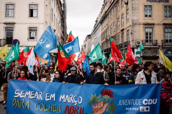 Comício CDU enche Rossio