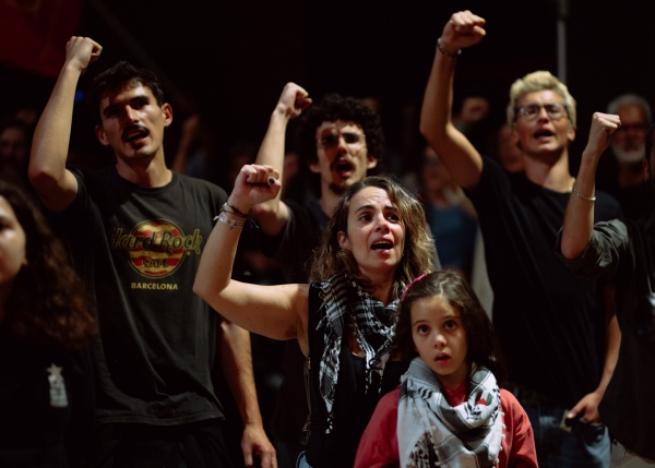 Comício «Outro rumo para o País. Rejeitar o pacote laboral, a exploração e as injustiças» no Seixal