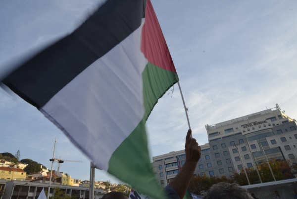 "For Peace in the Middle East! For the rights of the Palestinian people"