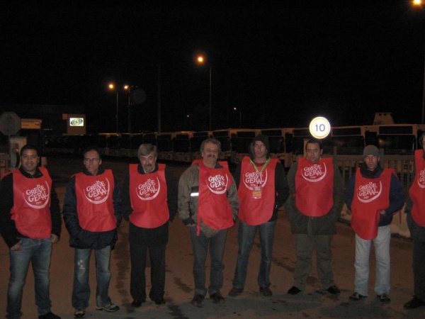 24/Nov Piquete na estação da TST na Broega, Moita