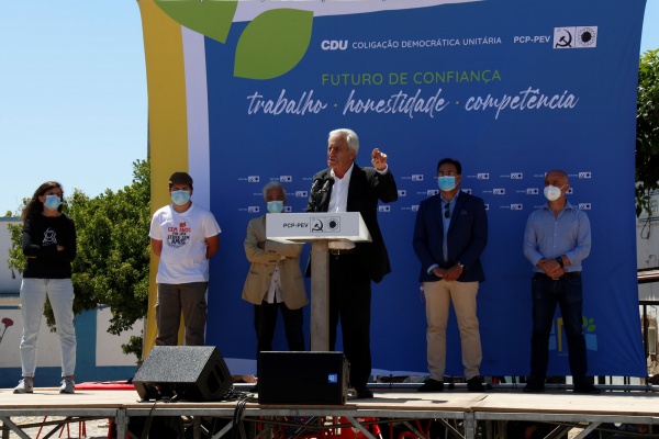 Tribute to Catarina Eufémia