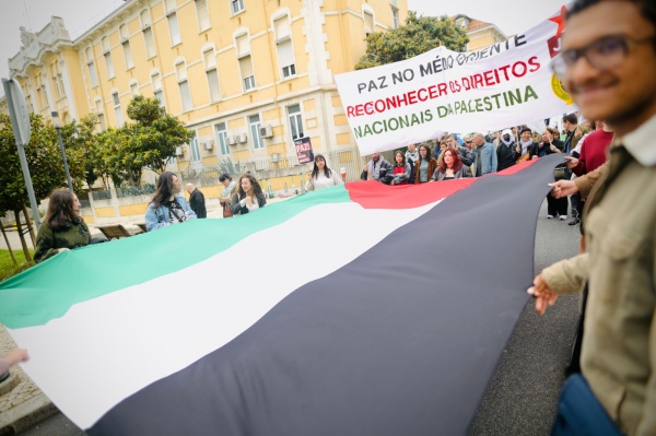 Manifestação de solidariedade com o povo palestiniano