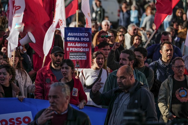 National Demonstration «Everyone to Lisbon! General increase in wages and pensions – national emergency!”, CGTP-IN