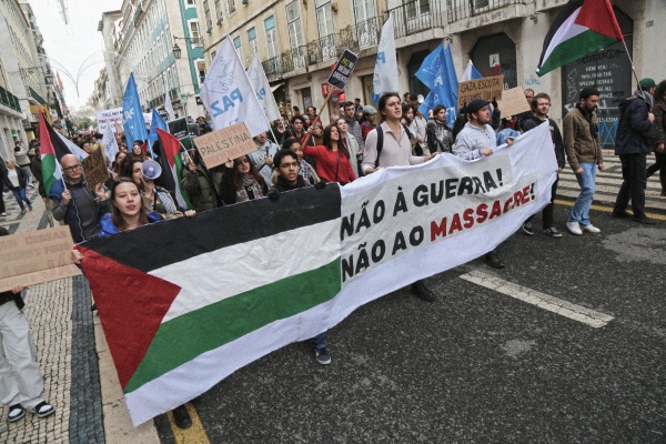 Manifestação pela Paz no Médio Oriente e pelos direitos do Povo Palestiniano