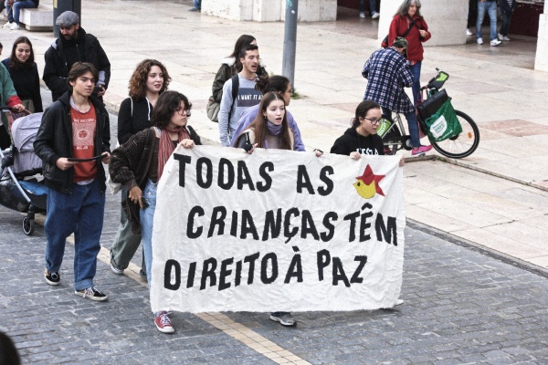 Manifestação pela Paz no Médio Oriente e pelos direitos do Povo Palestiniano