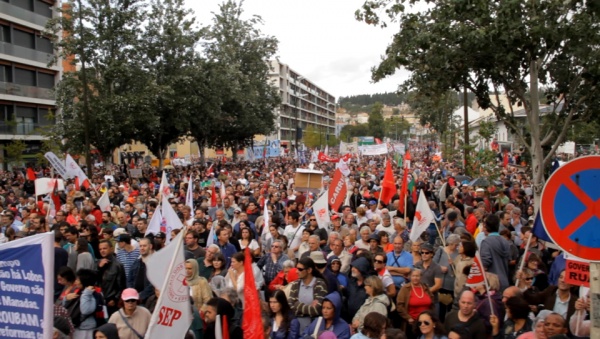 Marcha por Abril contra a exploração e o empobrecimento