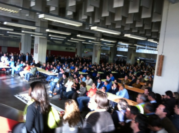 Plenário e concentração de trabalhadores do grupo TAP