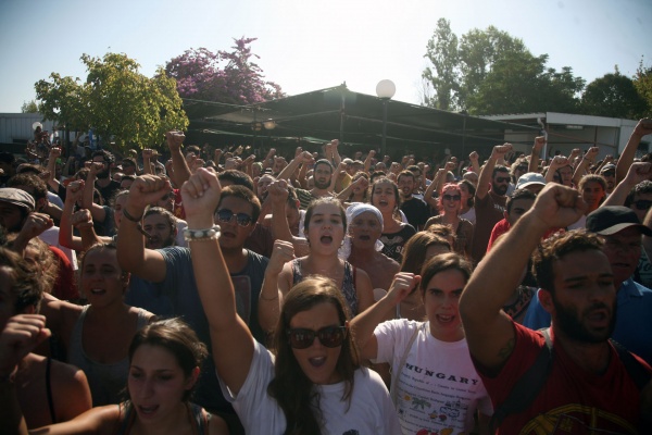 Saudação aos participantes na Jornada de Trabalho da 40ª Festa do Avante!