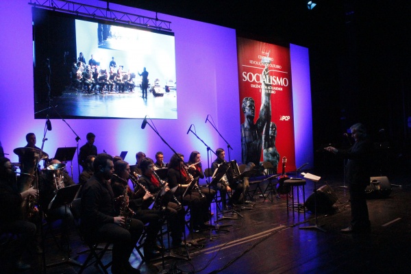 Sessão Evocativa do Centenário da Revolução de Outubro, Porto