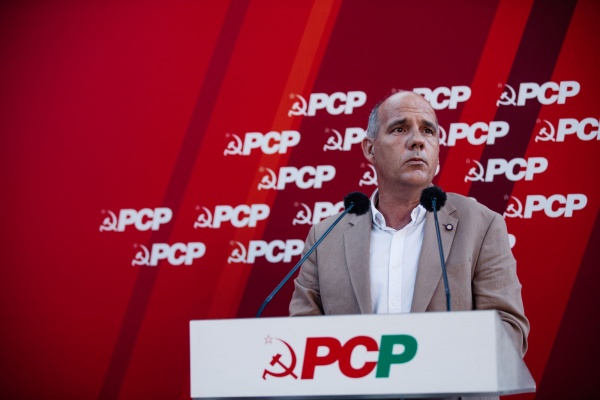 Sessão Político-Cultural evocativa do V Centenário de Luís de Camões