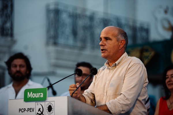 Sessão Pública em Moura